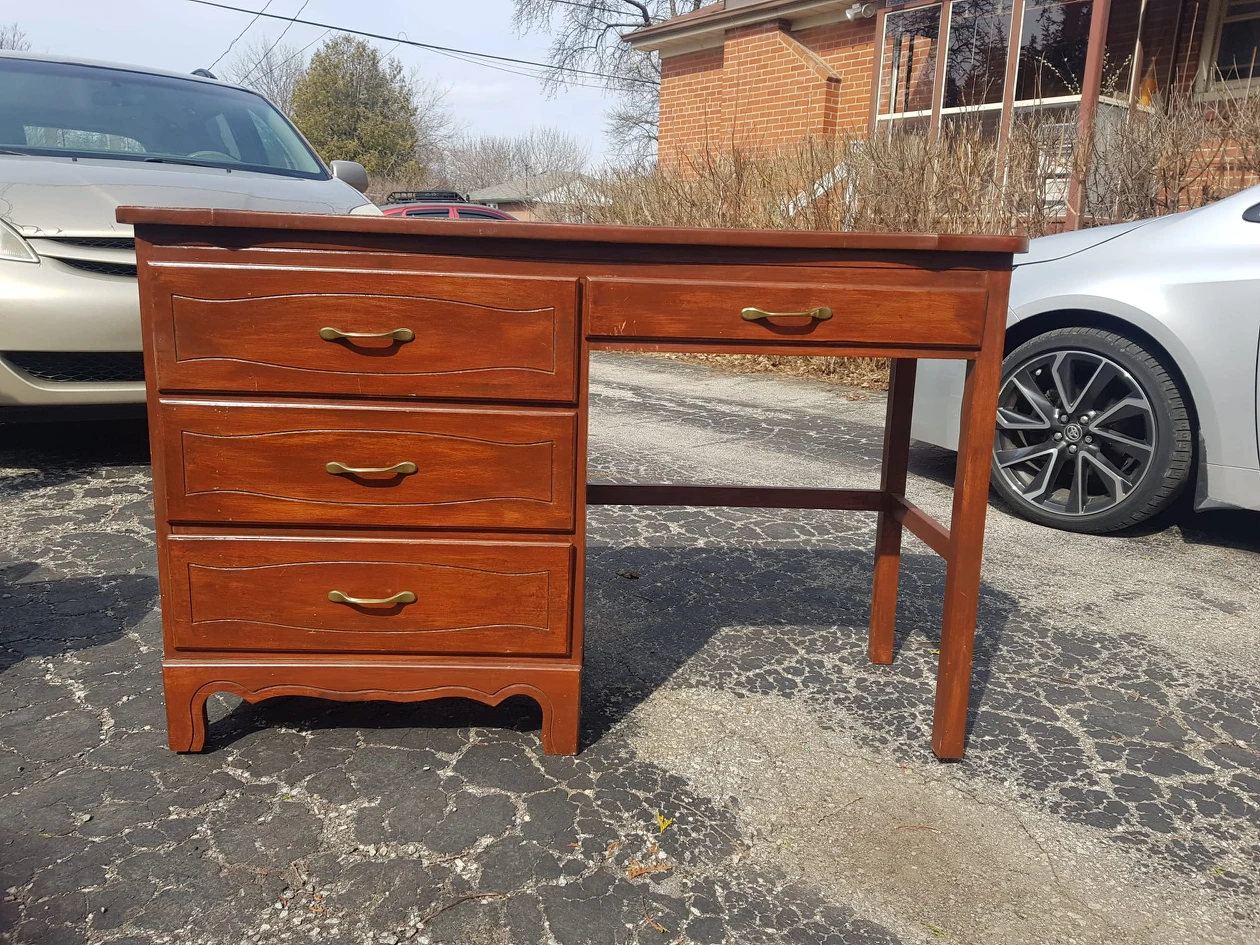 wooden computer desk
