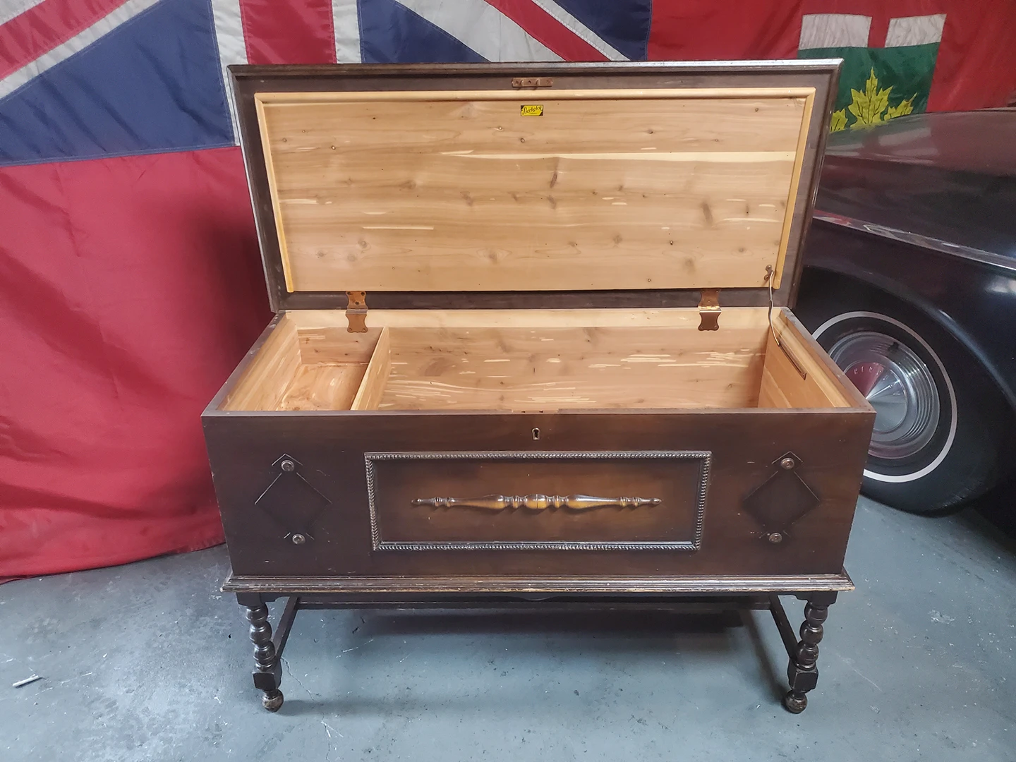 Antique 1930's Berkeley The Eaton Co Cedar Chest thumbnail