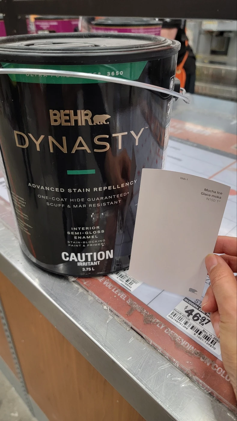 High Quality BEHR DYNASTY Paint - Mocha Ice thumbnail