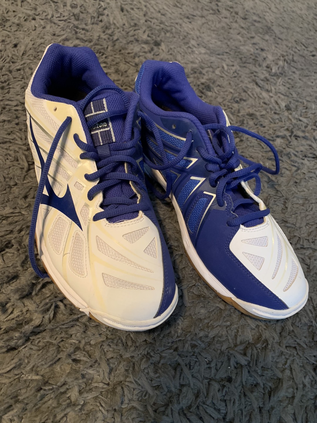 Mizuno Wave Hurricane 3 ladies shoes image indicator(2)