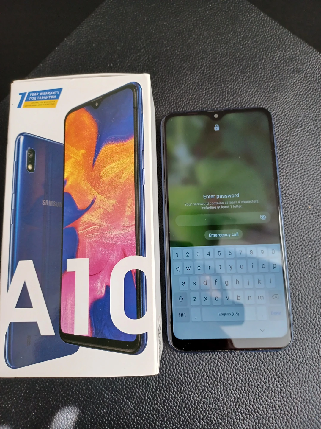 SAMSUNG GALAXY A10 - photo 3