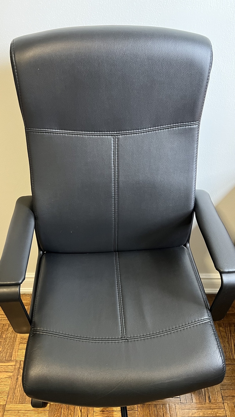 Ikea Swivel Chair, Like New!