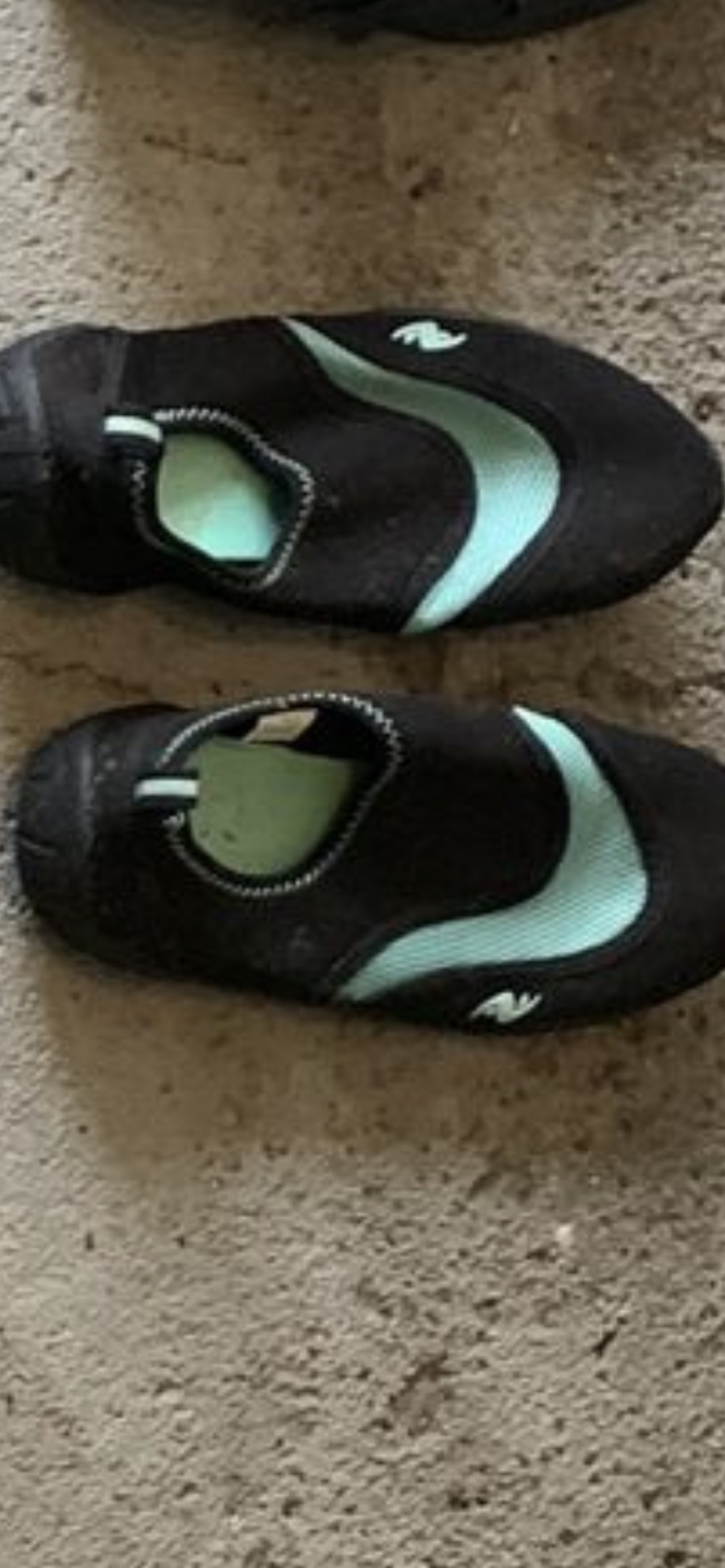 Size 8 shoe good for swimming thumbnail