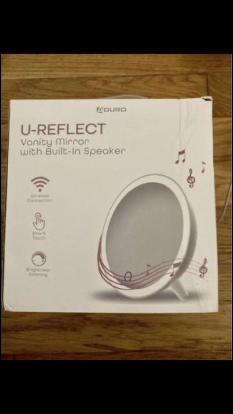 Vanity mirror with speaker! - photo 2