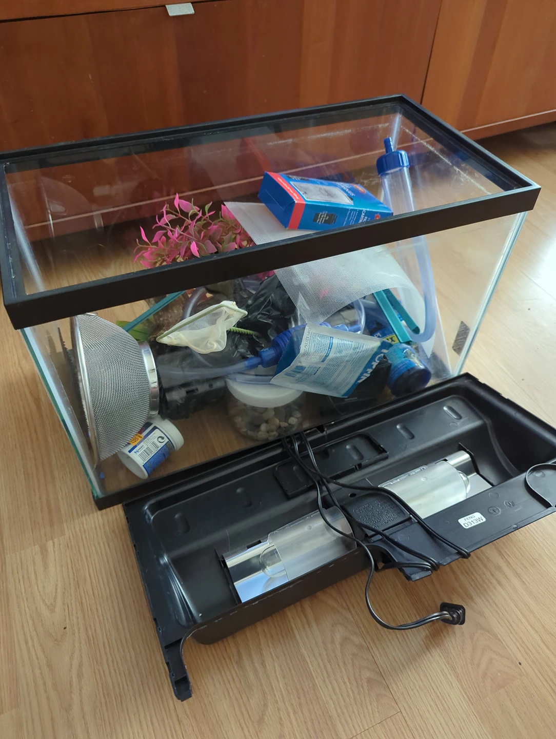 10 gallon aquarium starter kit thumbnail