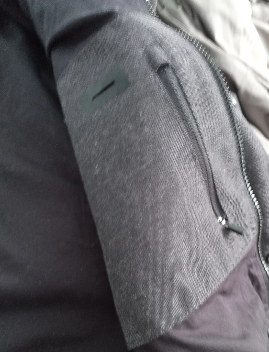 Frank and Oak Men's spring field jacket image indicator(2)