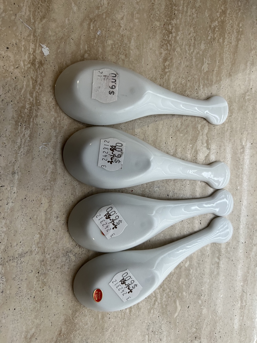 Ceramic spoons image indicator(2)