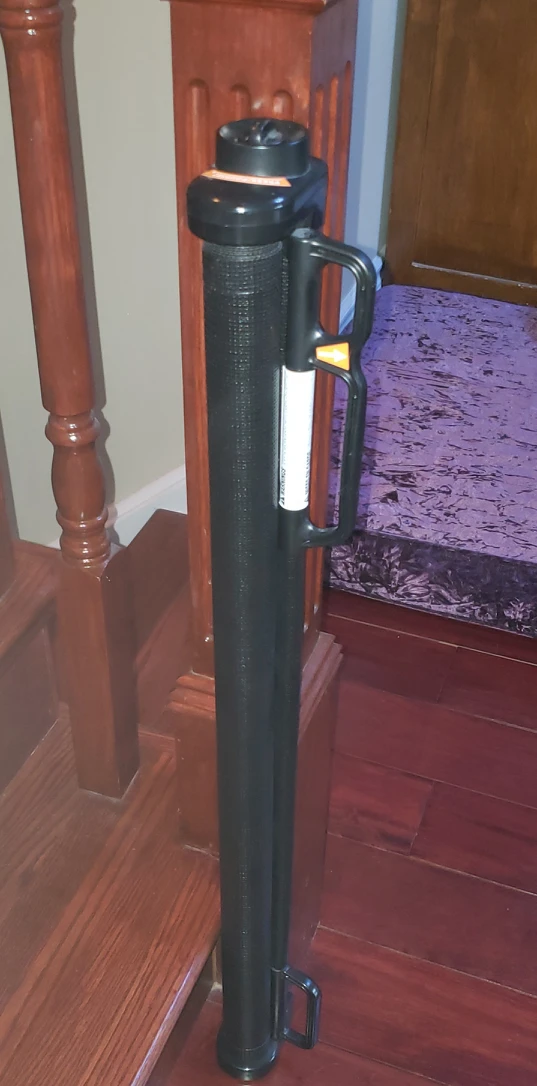 Retractable Safety Gate - photo 2