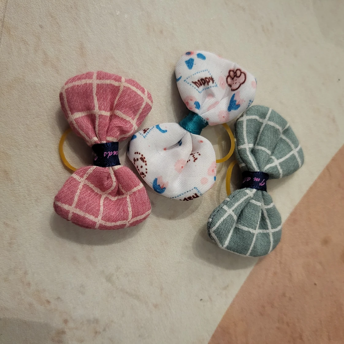 Pretty hair accessory for kids and dogs - photo 2