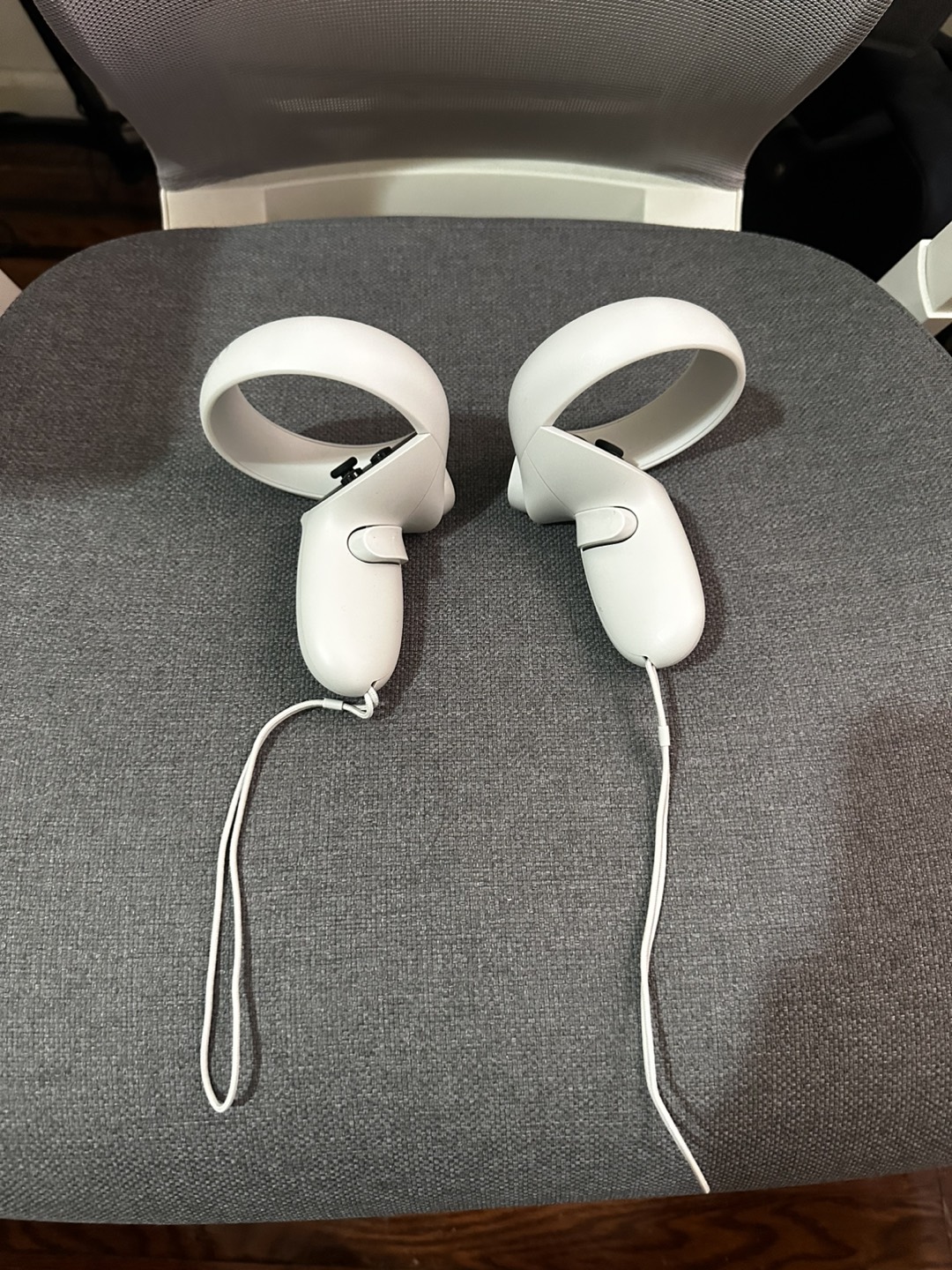 Oculus Quest 2 - photo 4