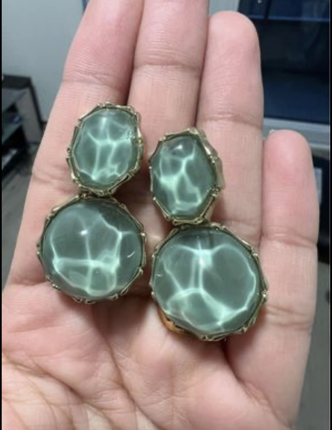 Resin drop earring thumbnail