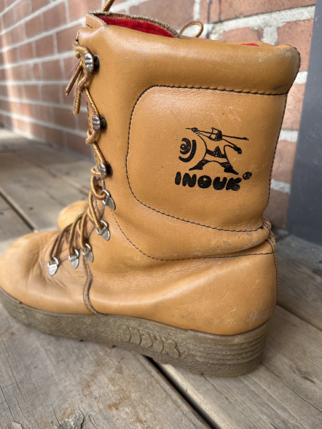Vintage 80s winter boot thumbnail