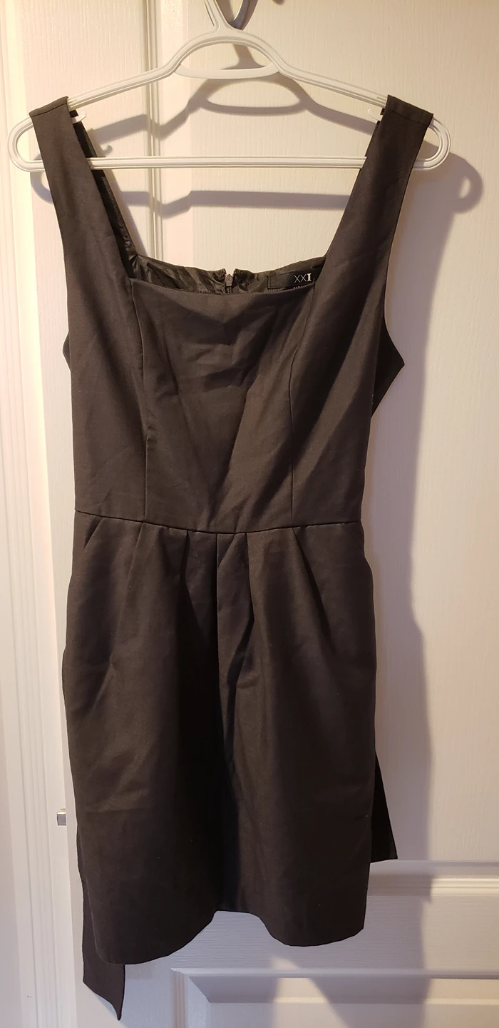 black dress with pocket thumbnail