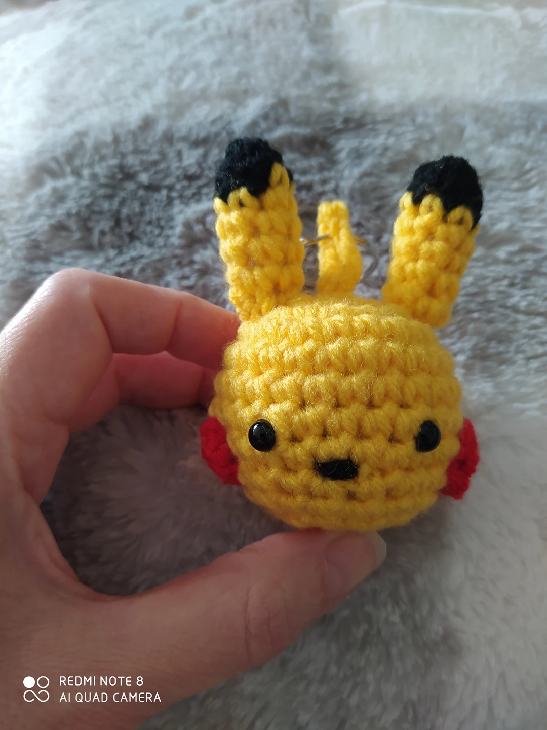 PokeBall and Pikachu keychain set - photo 5
