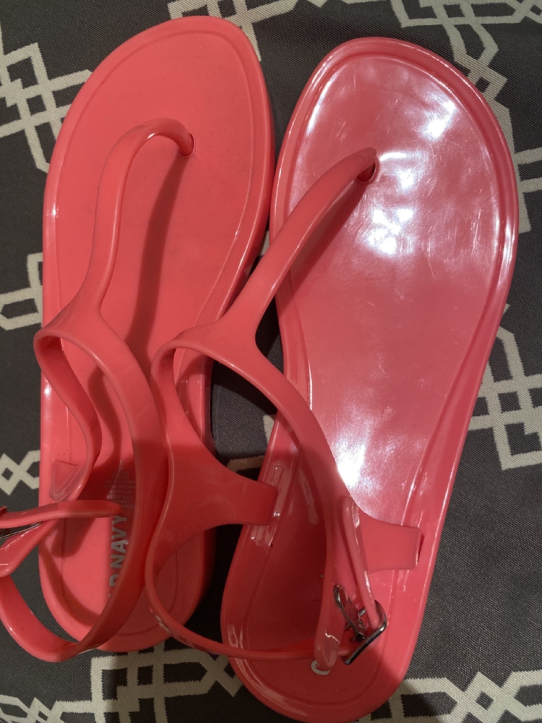 Old Navy T strap jelly sandals - size 5 thumbnail