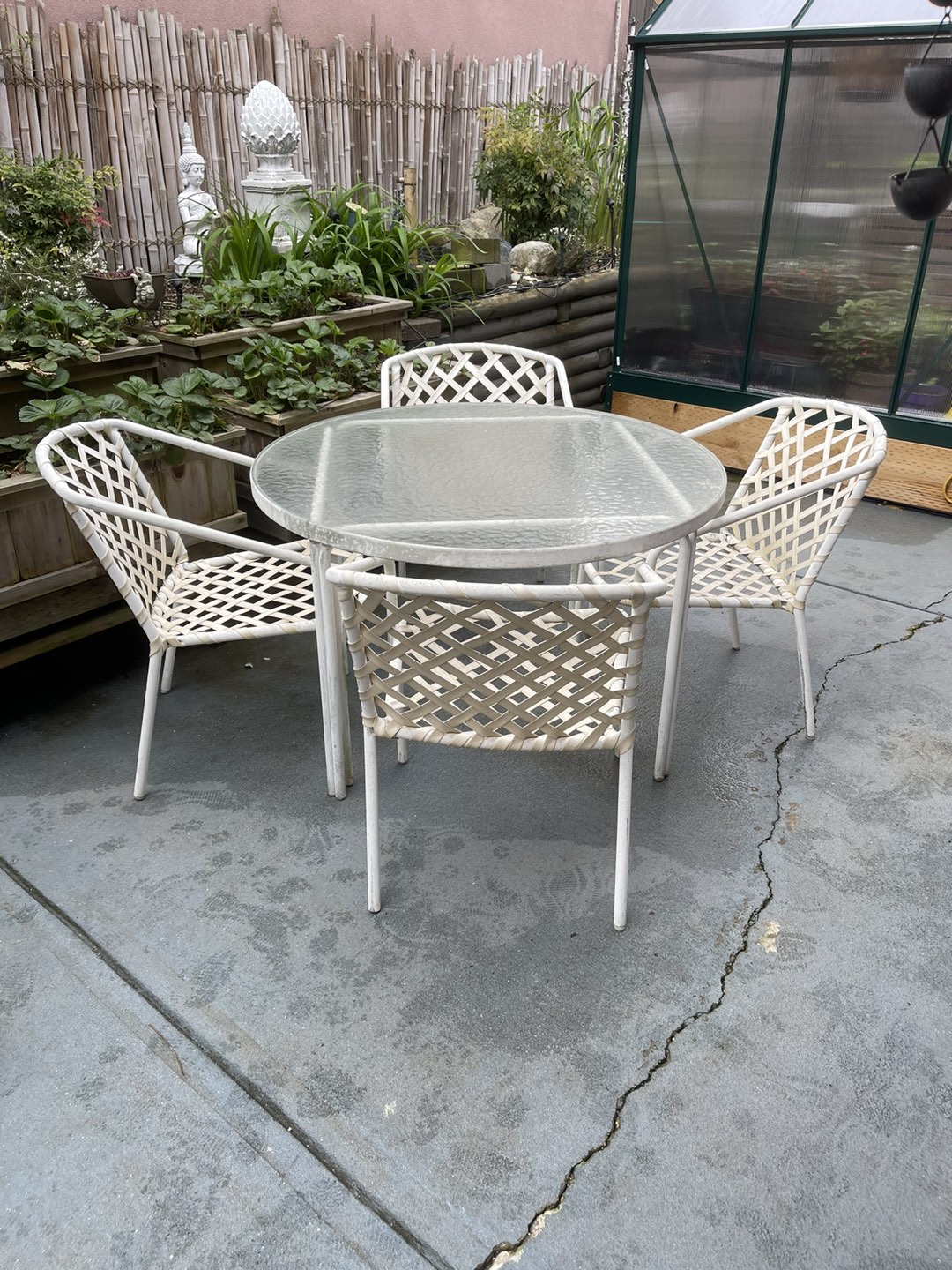 Outdoor furniture - photo 2