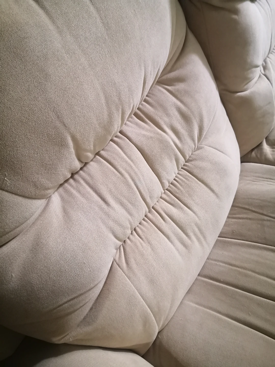 Comfy La-z-boy reclining sofa - photo 3