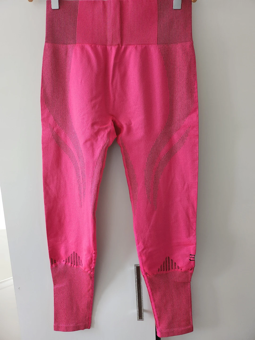 leggings thumbnail