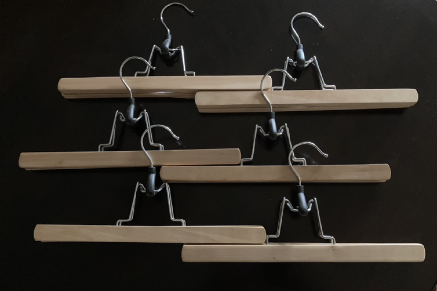 6 wooden pant/skirt hangers thumbnail