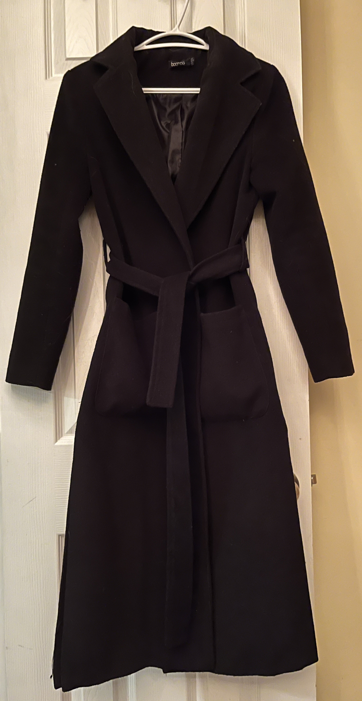 Long black coat thumbnail