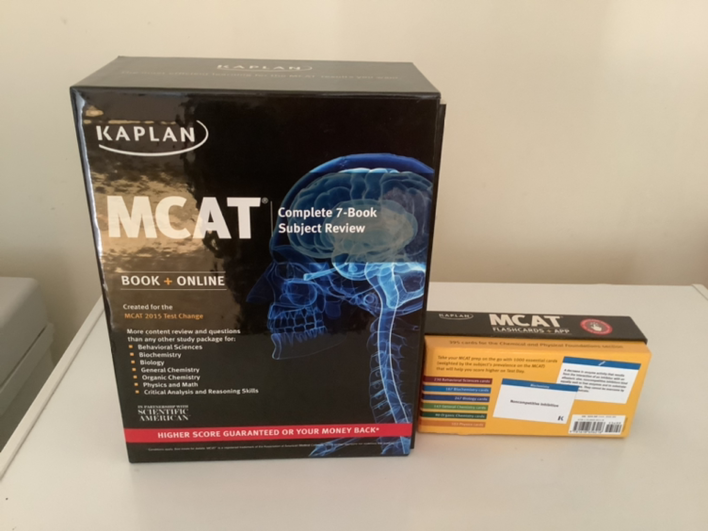 MCAT textbook and Flash Cards