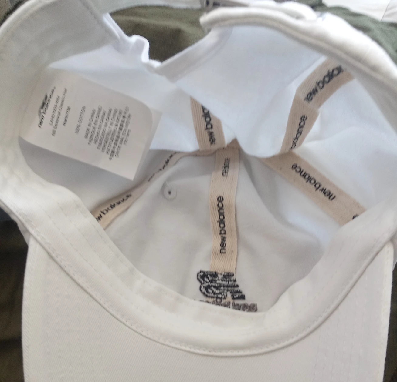 BNWT new balance cap image indicator(2)