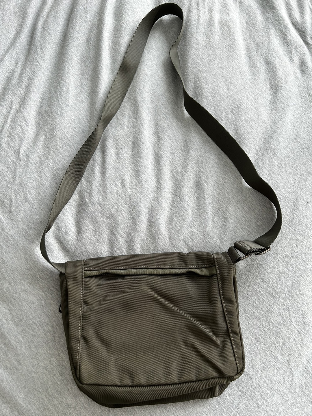 Lululemon crossbody bag - photo 2