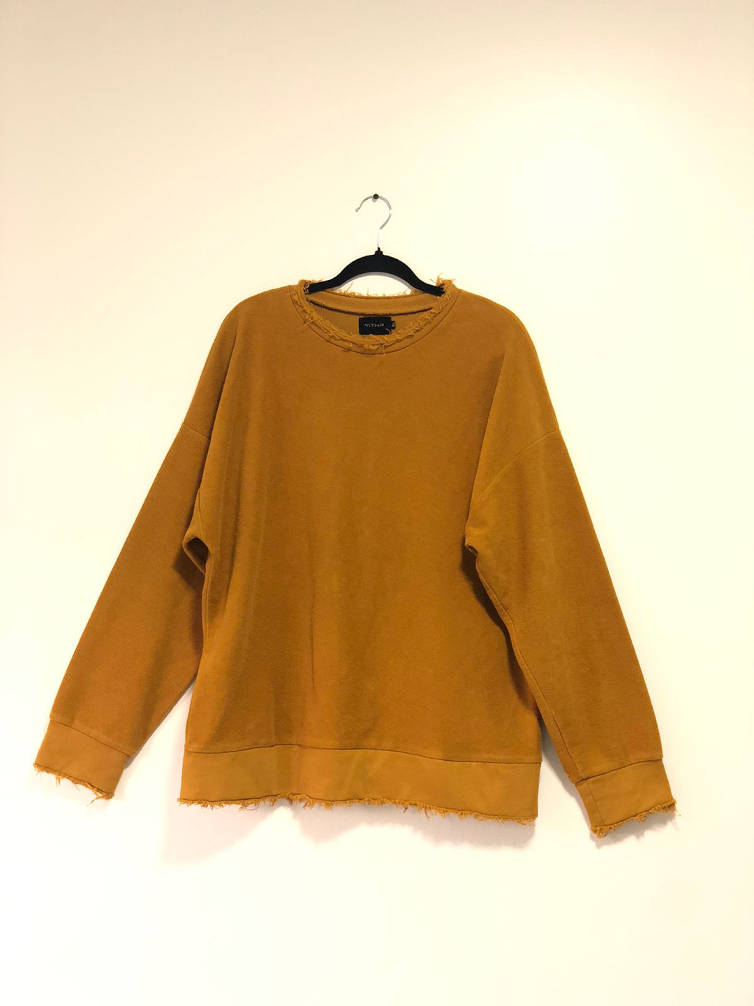 Oversized mustard sweater, distressed style, XL, quality fabric thumbnail