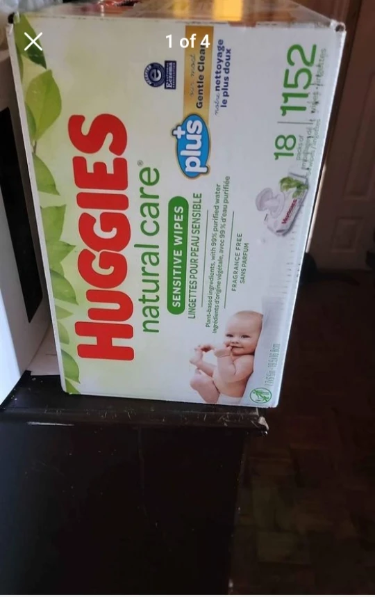 BNIB HUGGIES BABYWIPES FOR SALE! thumbnail