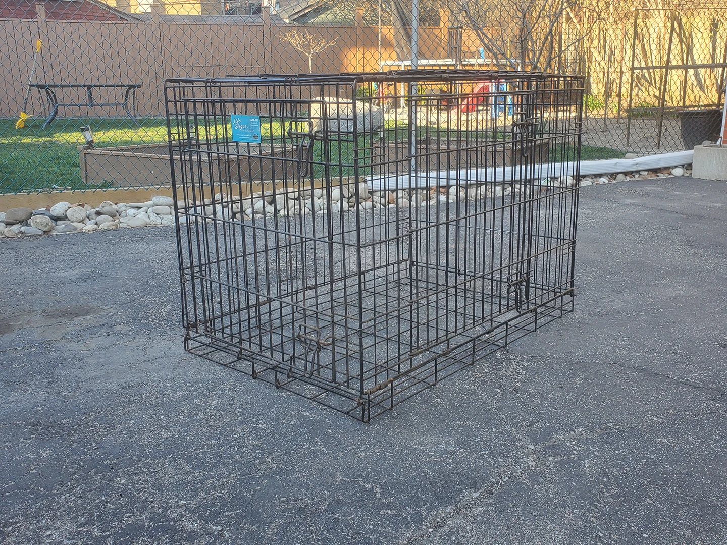 Large Dog Cage thumbnail