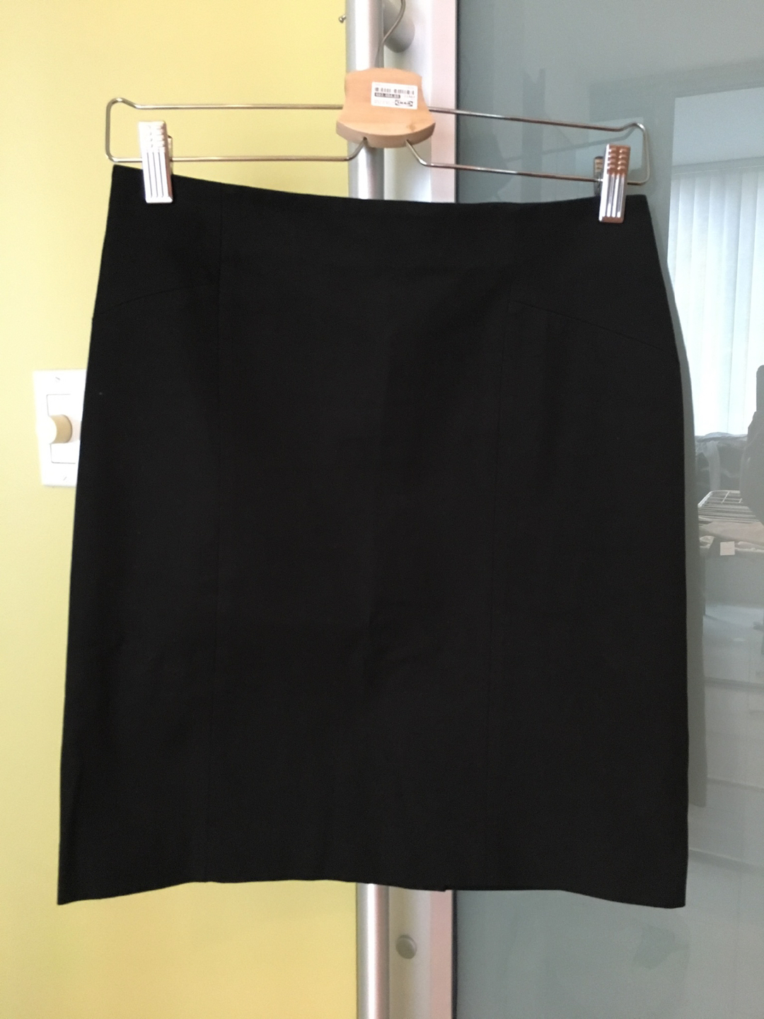 Banana Republic Stretch Pencil Skirt (NWT)