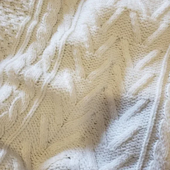 White cream cable knit sweater - photo 3