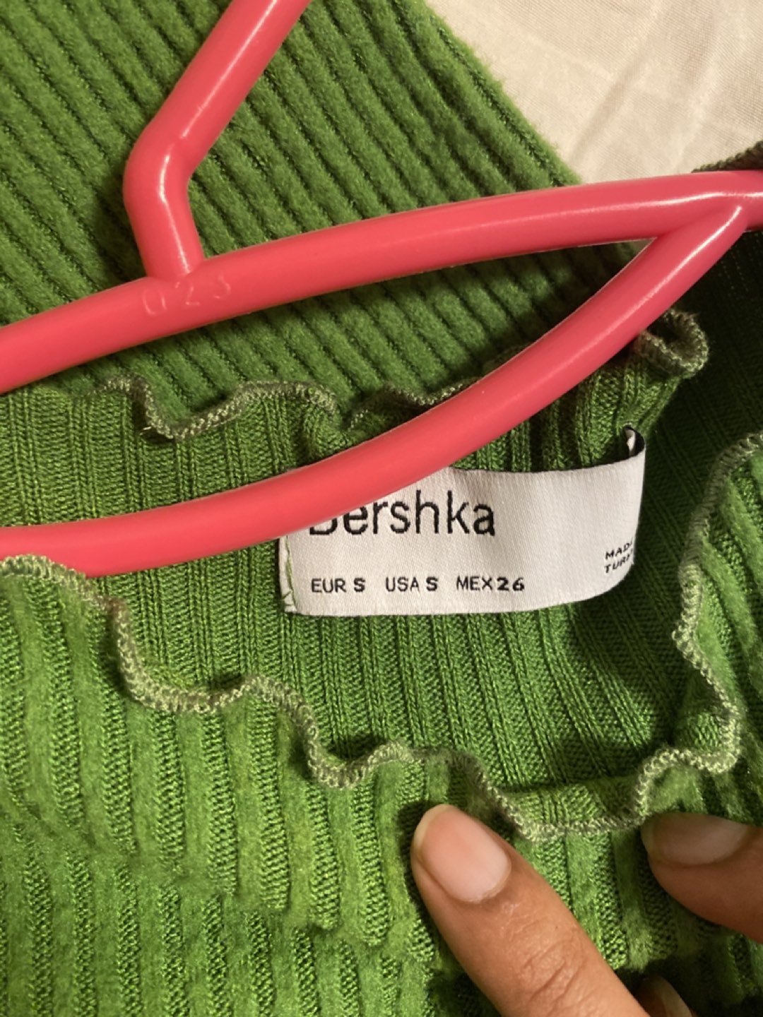 figure hugging long sleeved top BERSHKA - photo 2