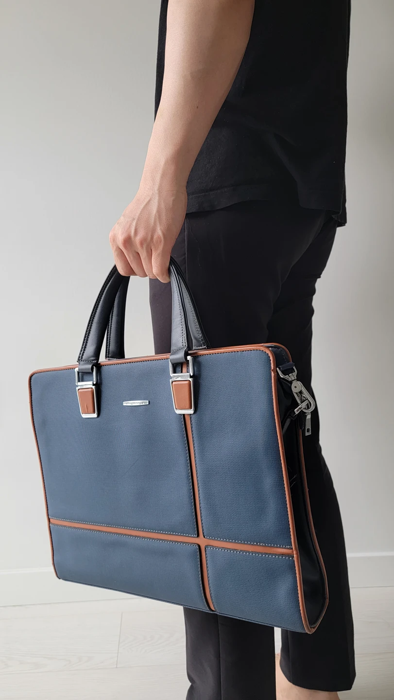 Men's shoulder bag thumbnail