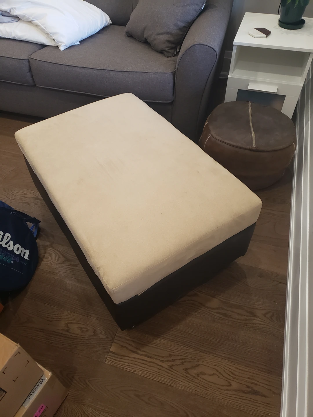 Beige/dark brown ottoman