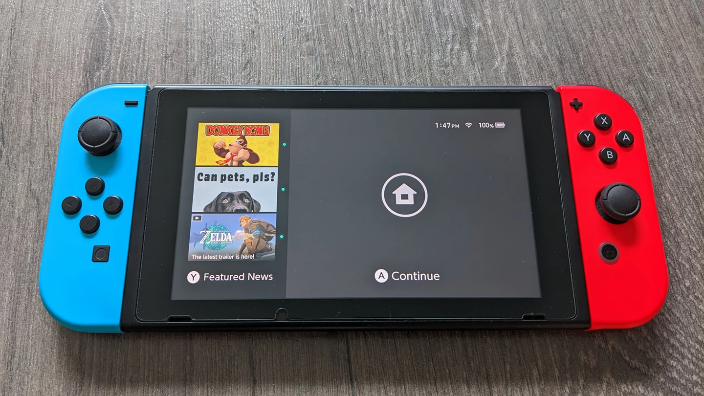 Nintendo Switch Console - Like New - photo 2