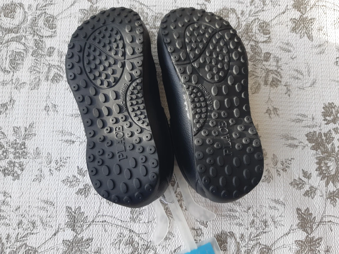 Boys Shoes - size 11 - photo 3