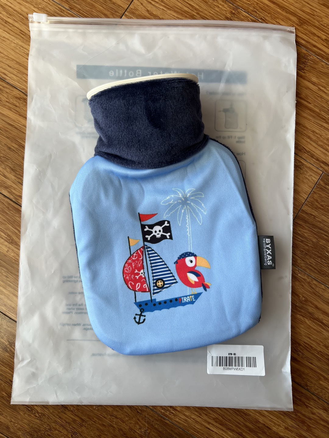 Hot water bottle