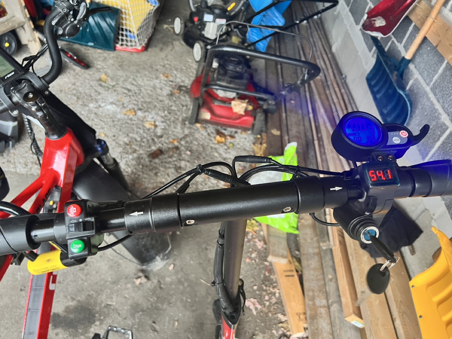 E scooter - photo 4