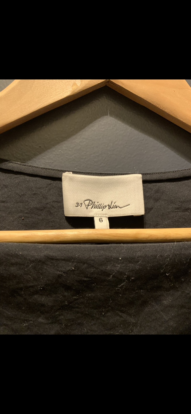 NEW Phillip Lim Black Top with Pearls - Sz 6 image indicator(2)