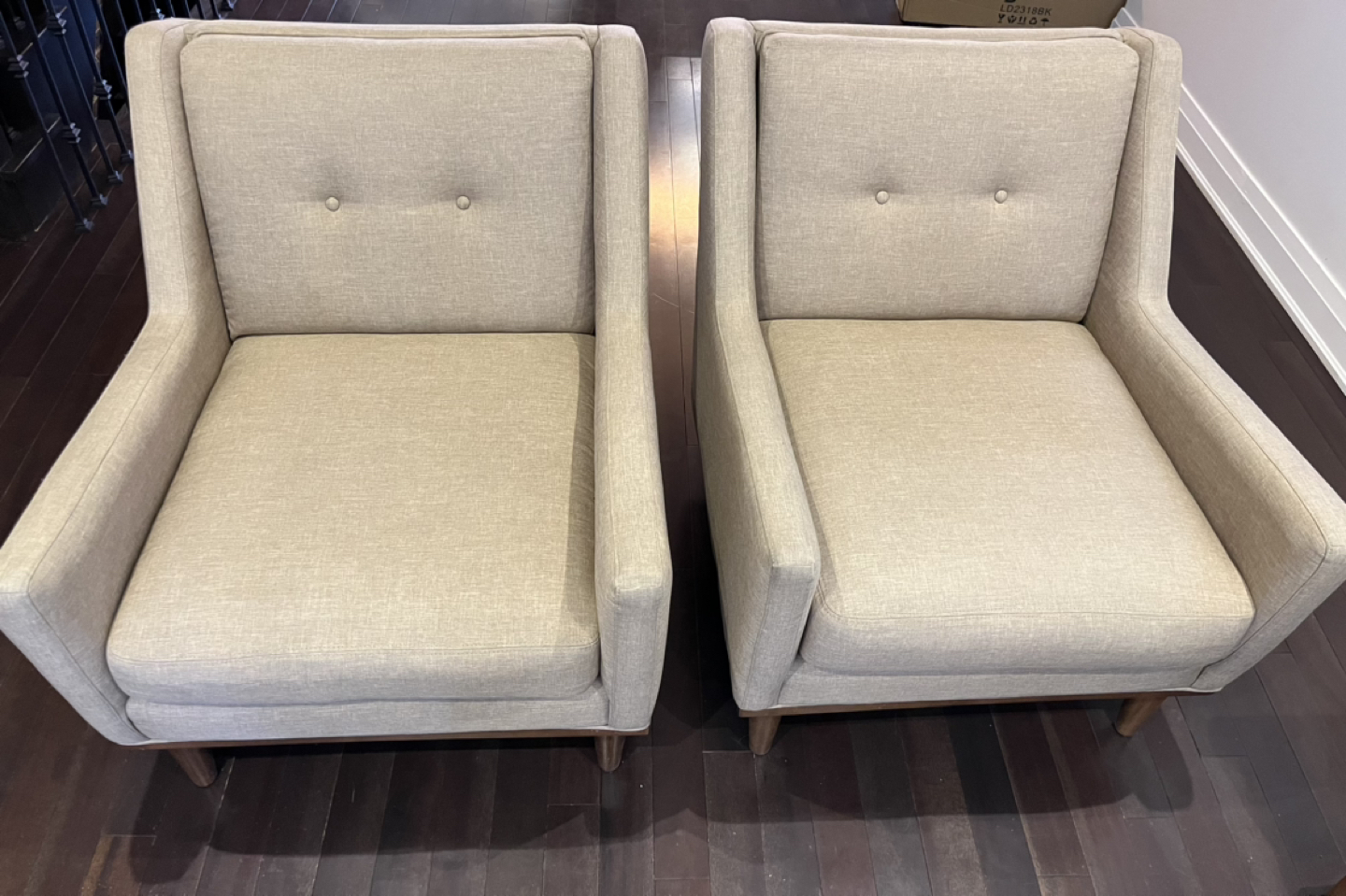Lounge Chairs thumbnail