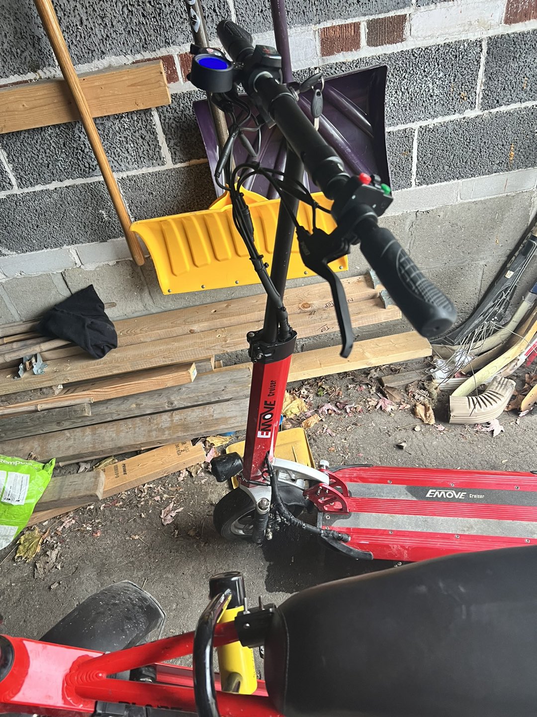 E scooter