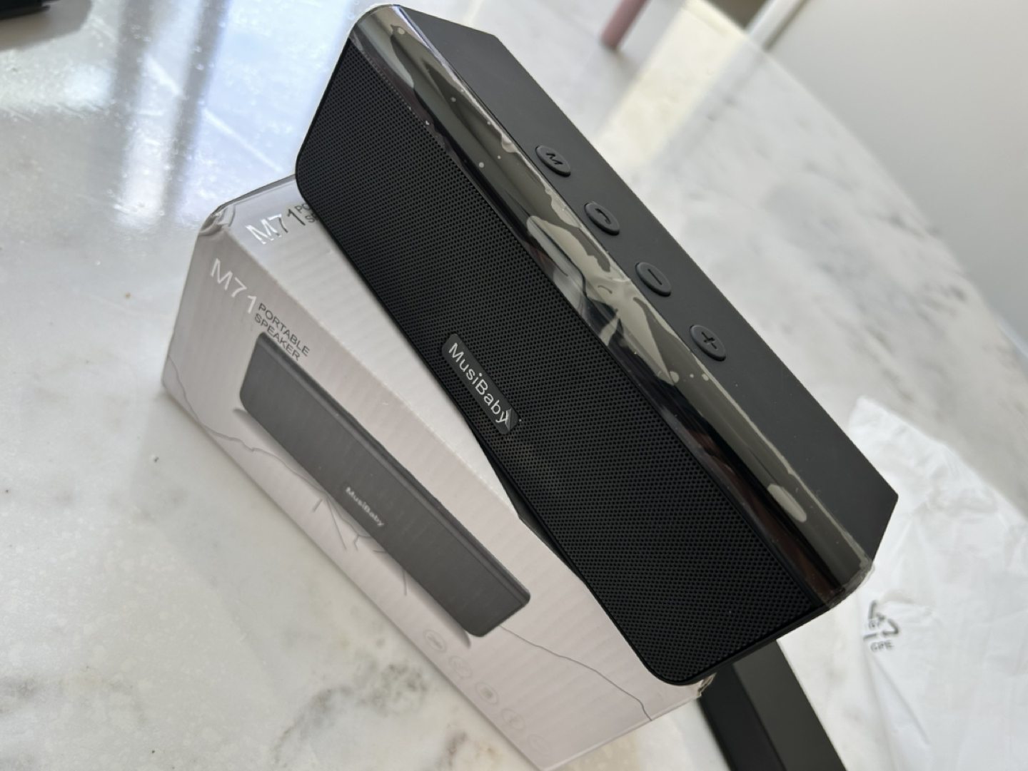 Portable speaker