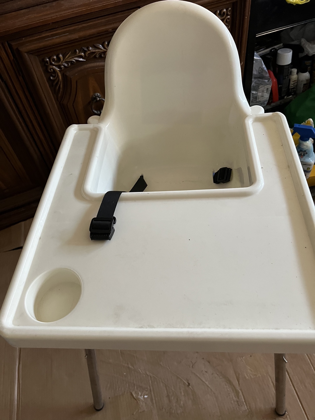 High chair - photo 2