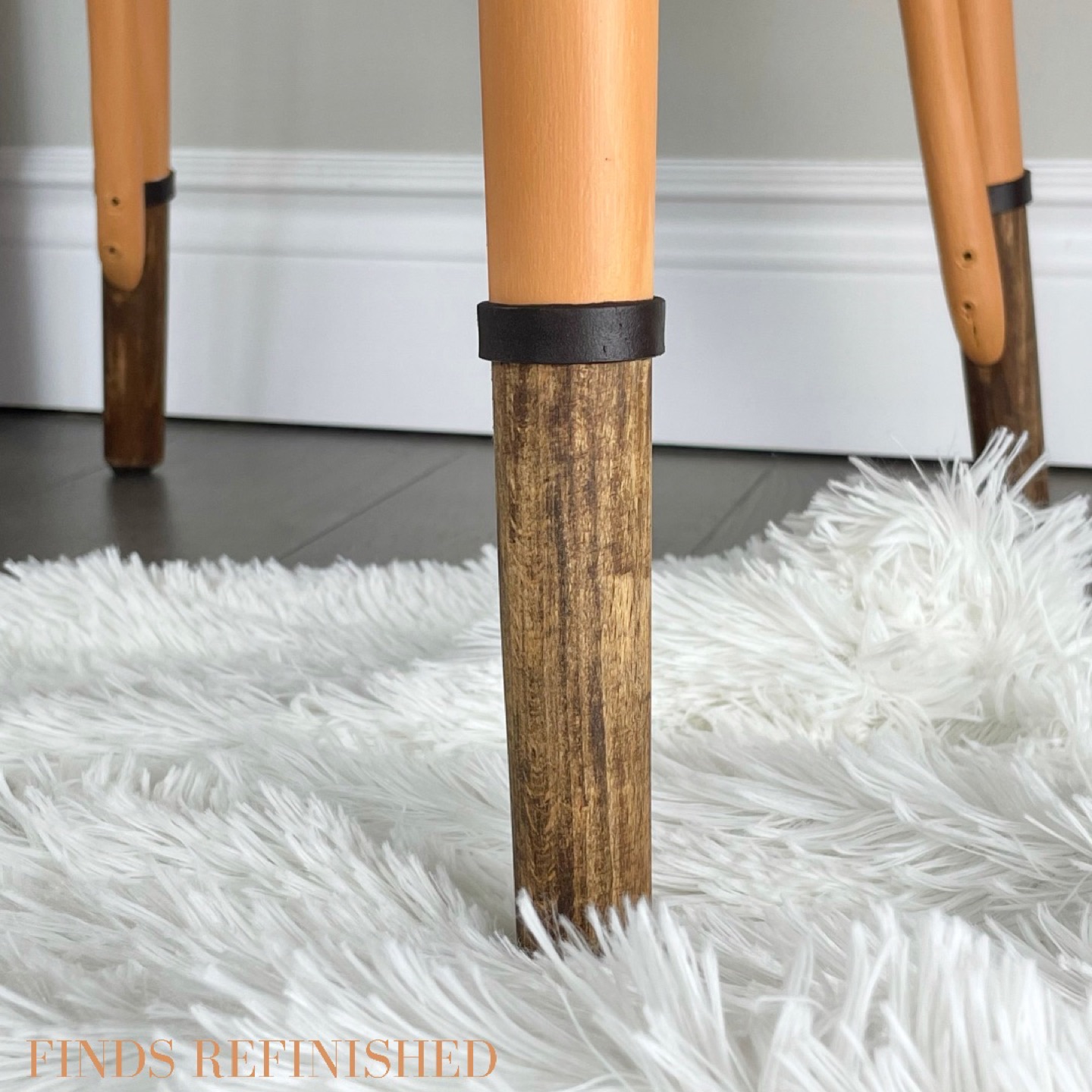 Bright & Modern Accent Chair. - photo 3