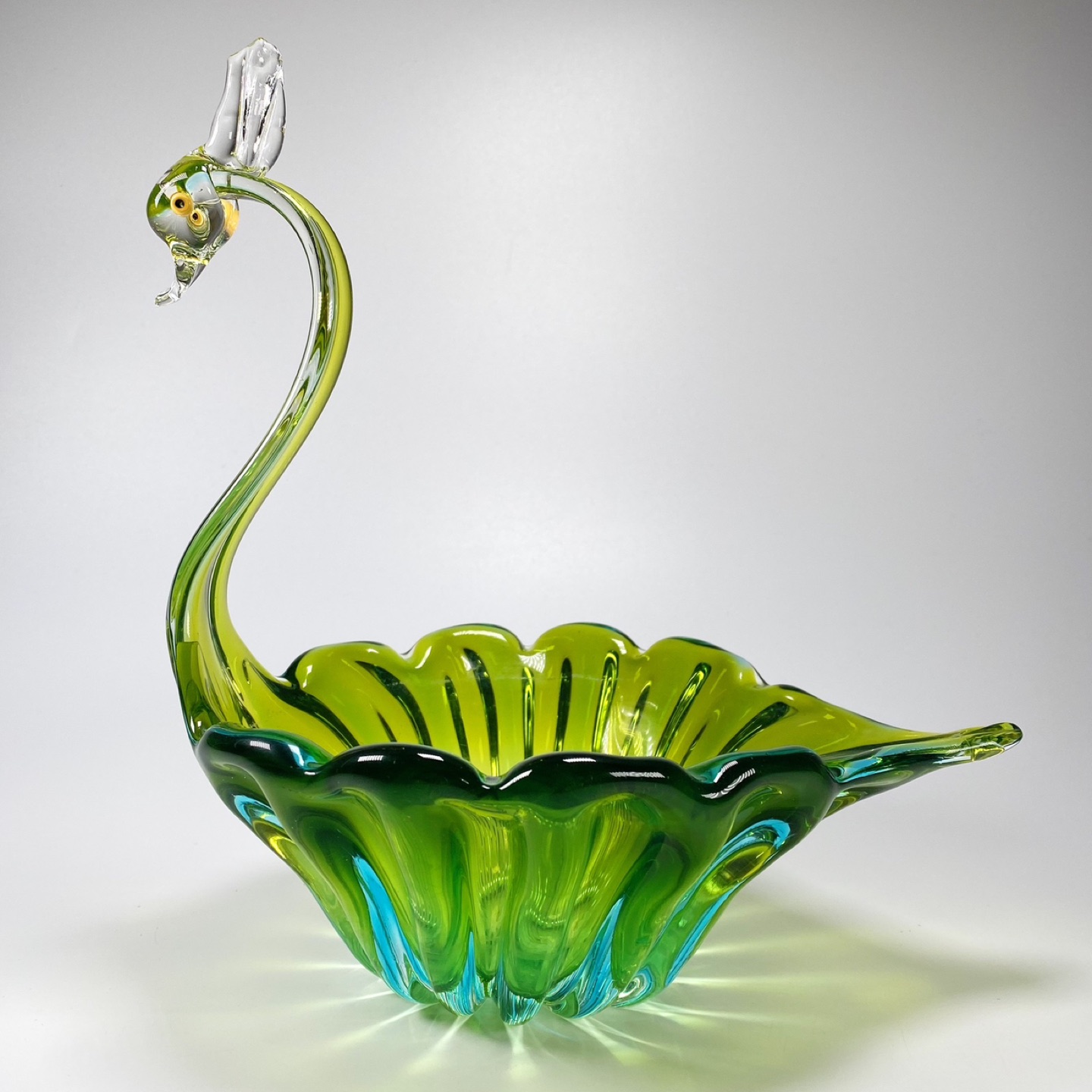 イタリー製　ガラススワン イタリー製 ガラススワン （Hand Blown Glass Swan Figurine