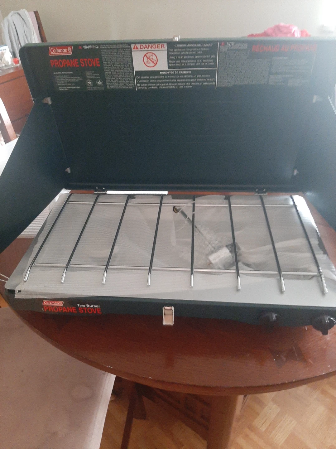 Brand New Coleman Stove Never Used! image indicator(6)