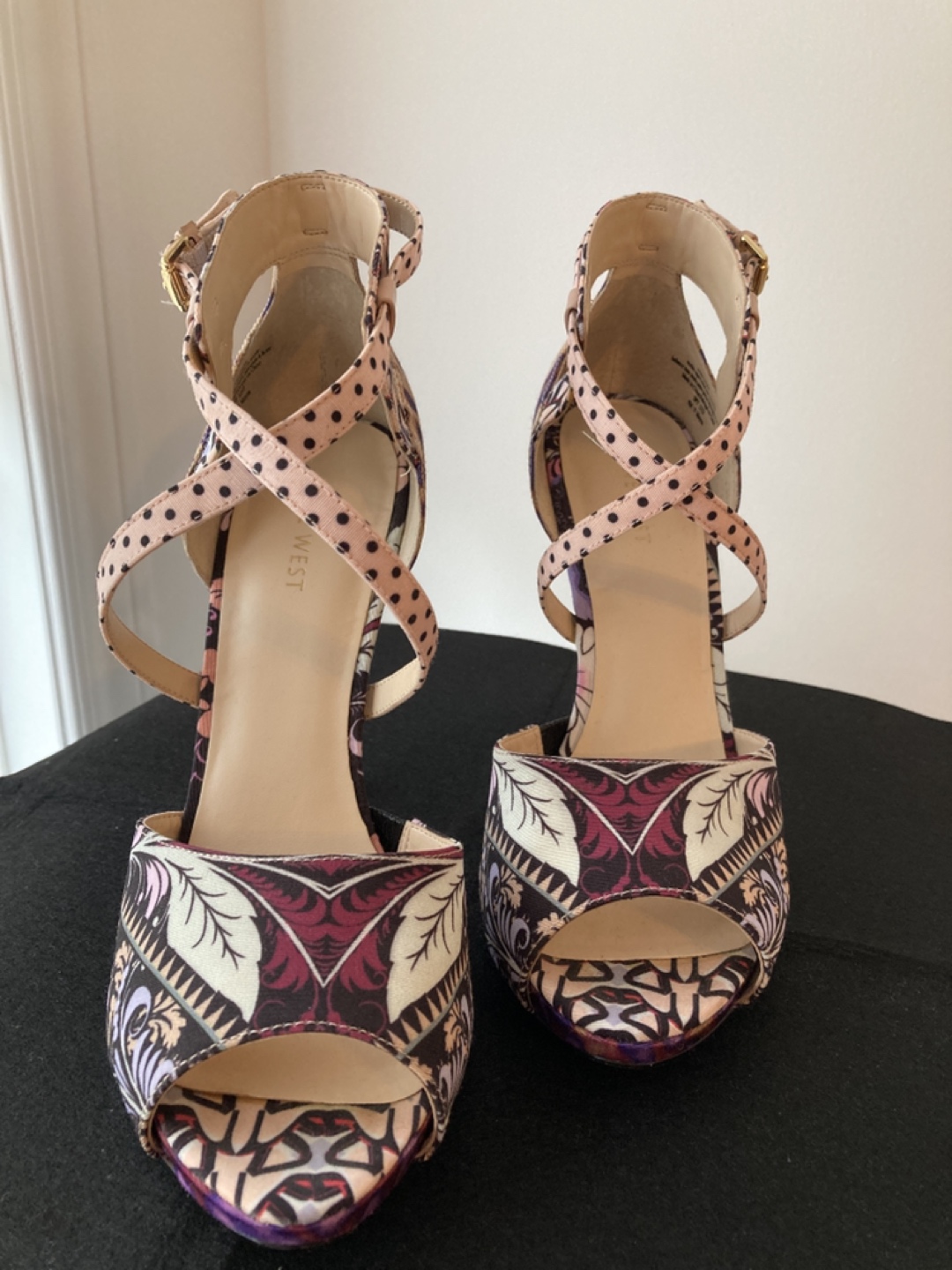 Nine West Sandals - size 9 image indicator(2)