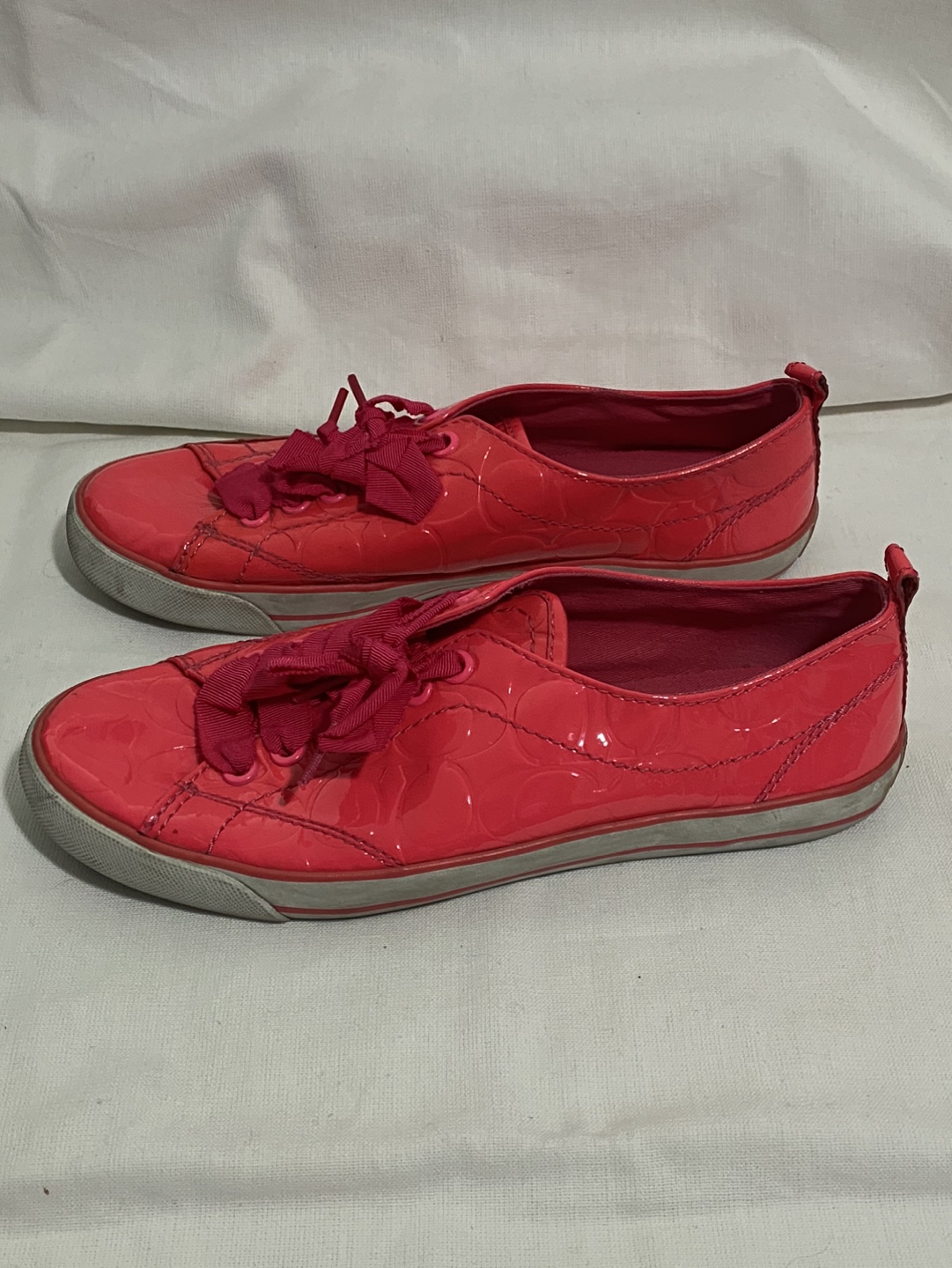 Coach Suzzy Signature Shoes Size 7.5 image indicator(2)