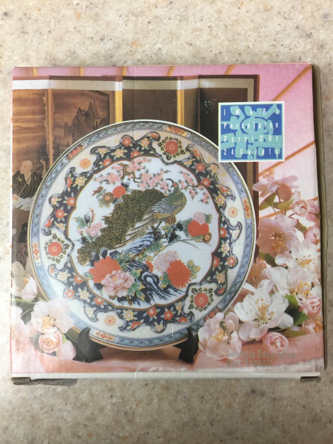 New in the box Fine China Display plates - photo 2